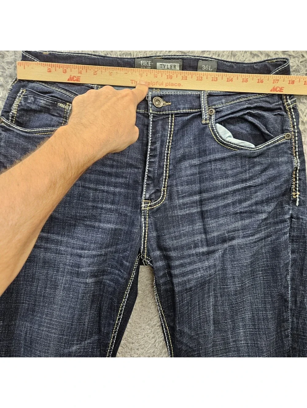 BKE TYLER Jeans Men Straight Leg 36L (Fits 36x34) Whiskering Fades Stretch Denim